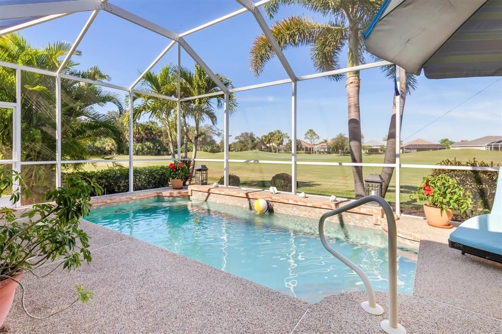 На продажу: $384,000 (2 спален, 2 ванн, 1667 Квадратных фут)