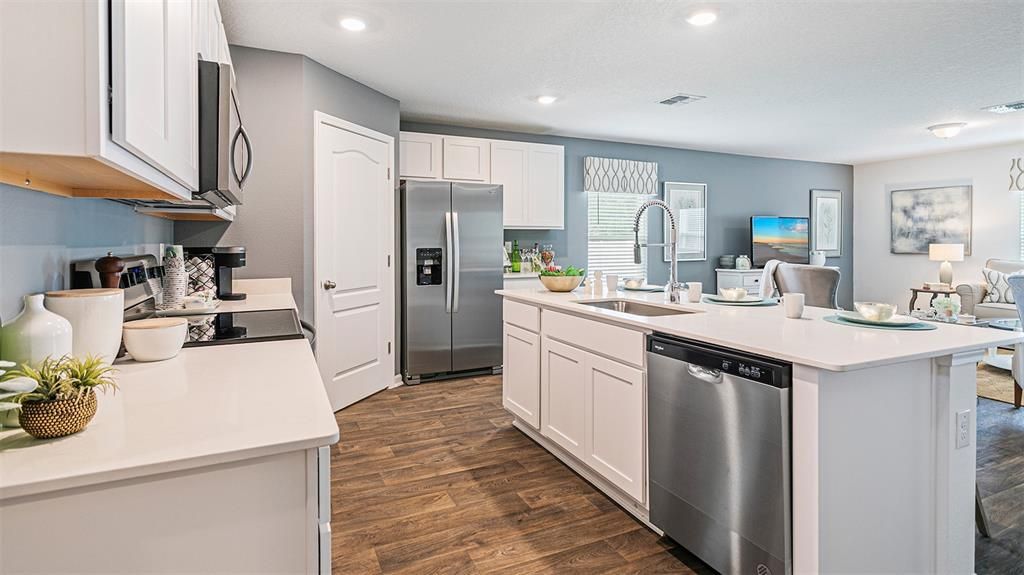 For Sale: $351,990 (4 beds, 2 baths, 1862 Square Feet)