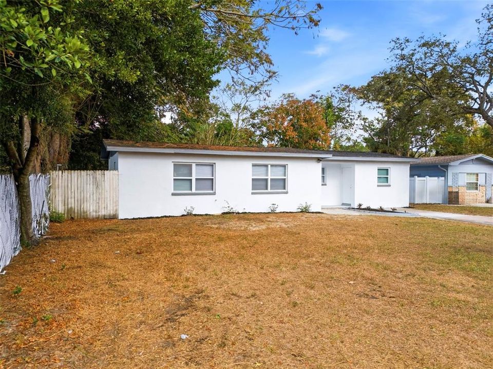 En Venta: $365,000 (4 camas, 2 baños, 1529 Pies cuadrados)