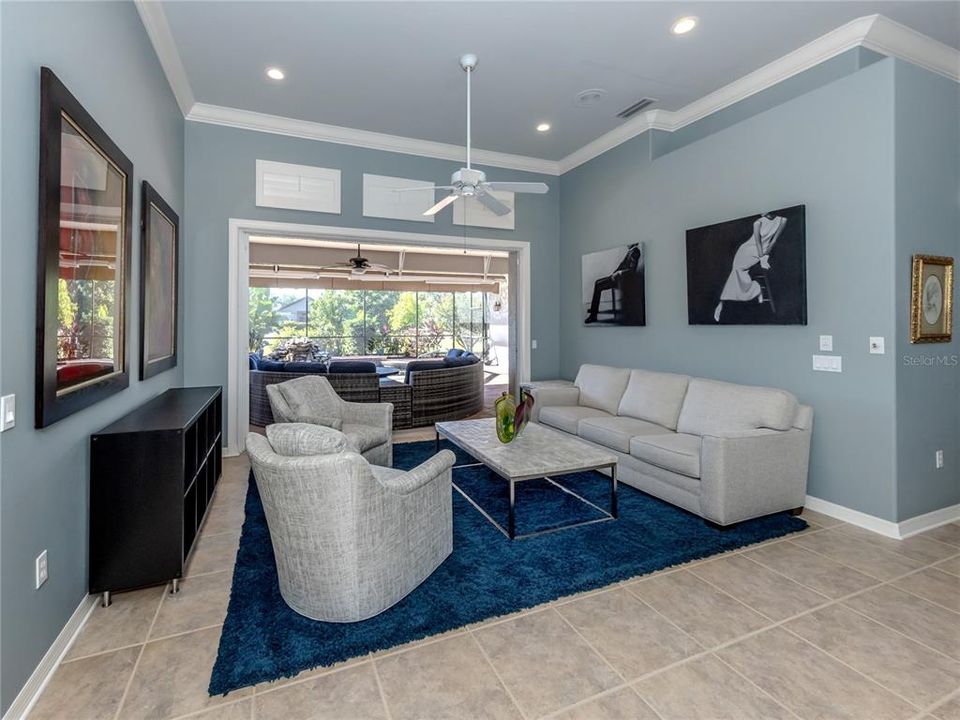 En Venta: $975,000 (3 camas, 3 baños, 2666 Pies cuadrados)