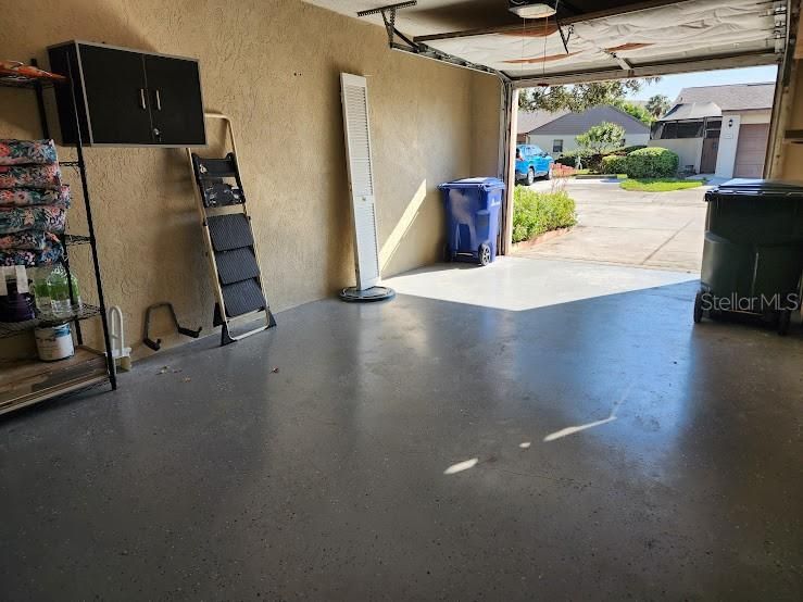 For Sale: $290,000 (2 beds, 2 baths, 1064 Square Feet)