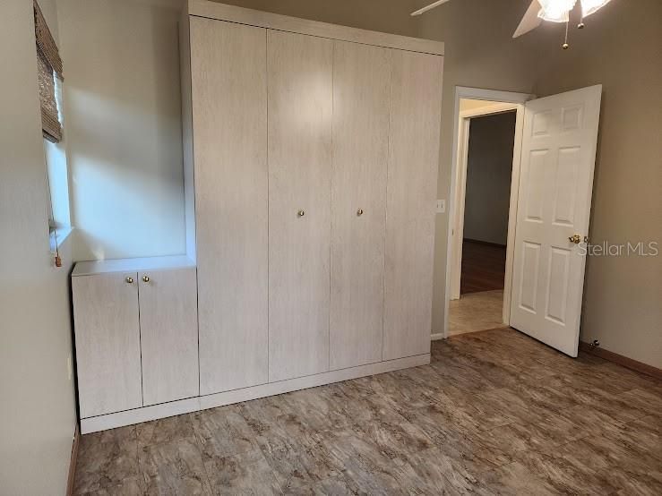 For Sale: $290,000 (2 beds, 2 baths, 1064 Square Feet)