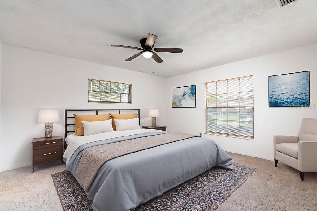 En Venta: $600,000 (4 camas, 2 baños, 1959 Pies cuadrados)