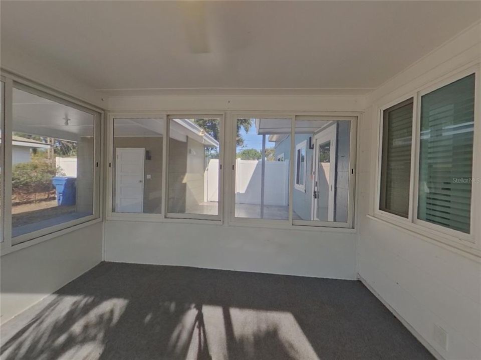 En Renta: $2,889 (3 camas, 2 baños, 1280 Pies cuadrados)