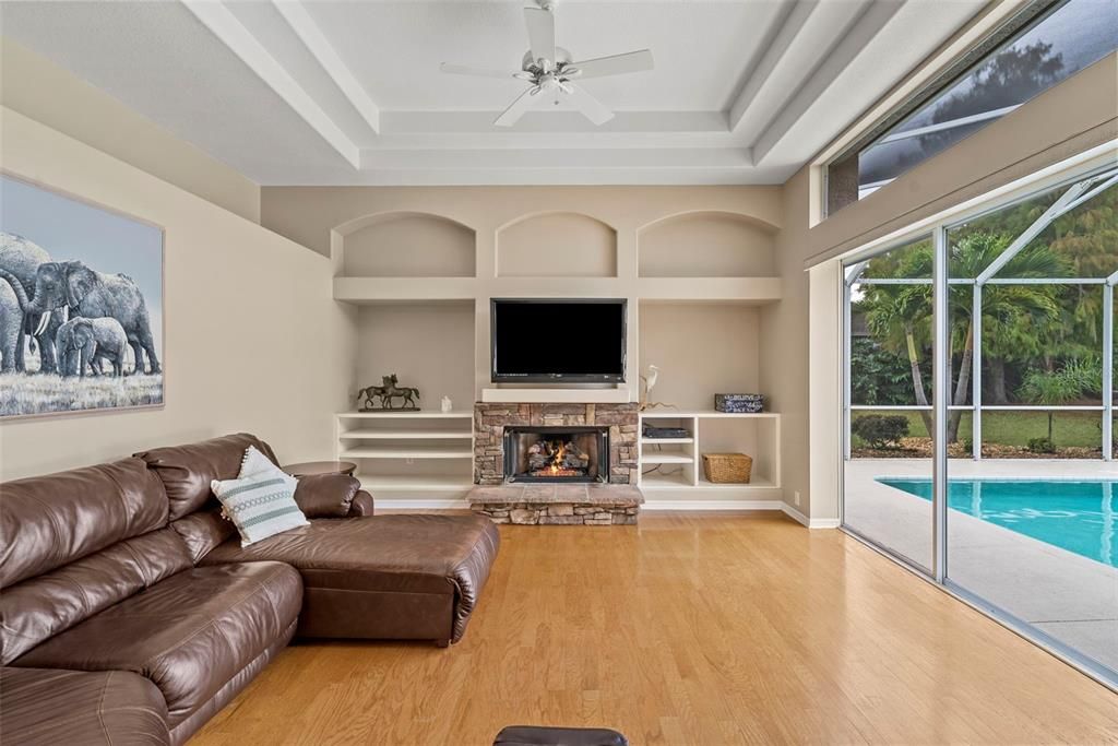 На продажу: $930,000 (3 спален, 3 ванн, 3053 Квадратных фут)