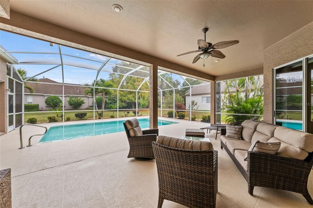 На продажу: $930,000 (3 спален, 3 ванн, 3053 Квадратных фут)