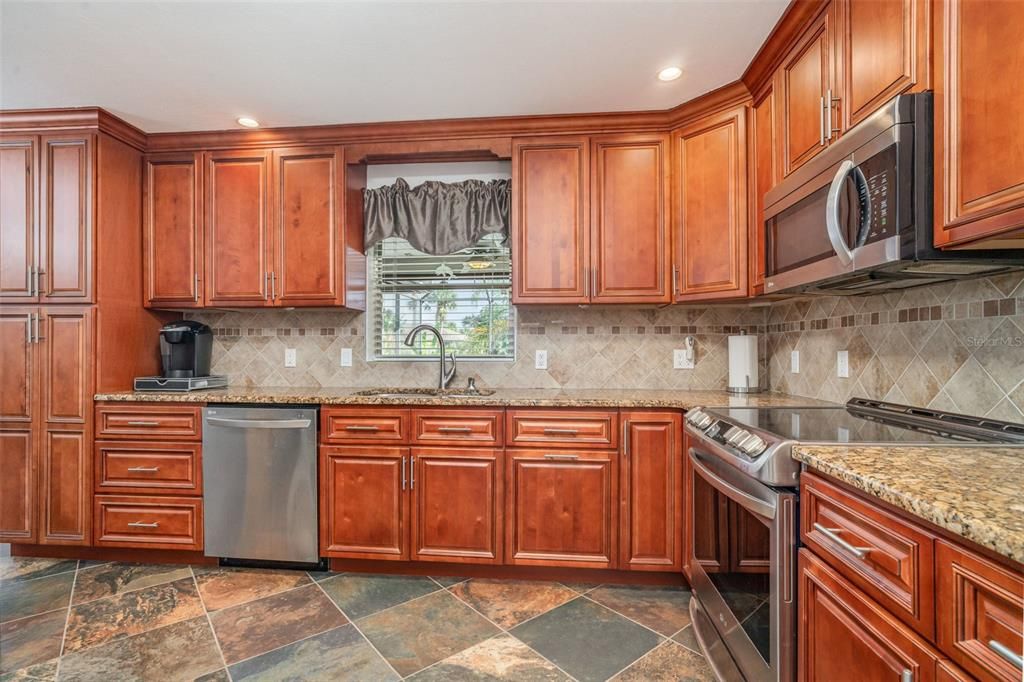 En Venta: $324,500 (3 camas, 2 baños, 1728 Pies cuadrados)