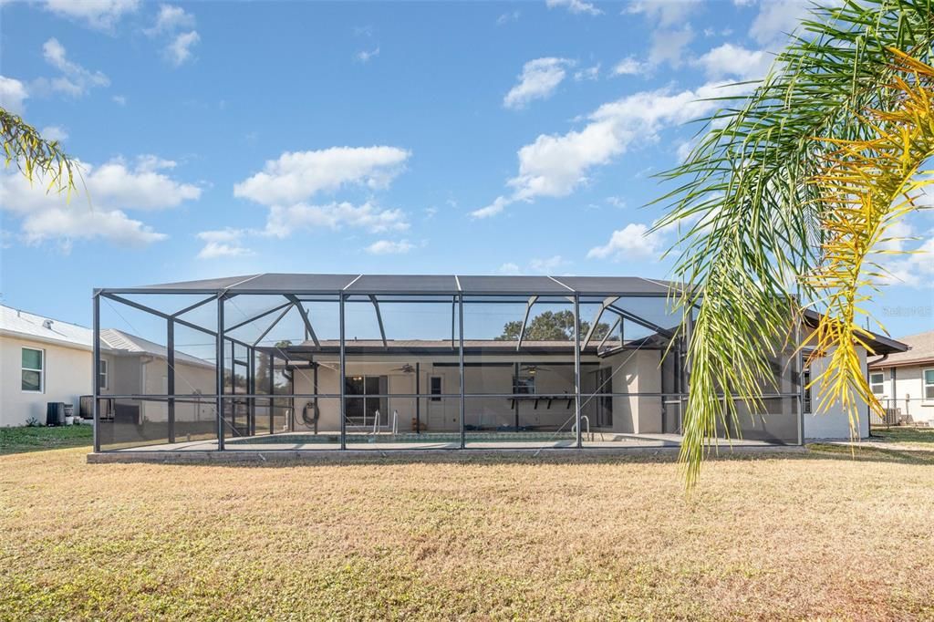 En Venta: $324,500 (3 camas, 2 baños, 1728 Pies cuadrados)