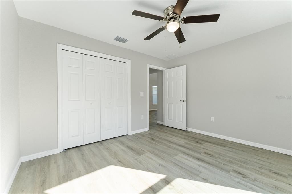 На продажу: $269,000 (3 спален, 2 ванн, 1475 Квадратных фут)