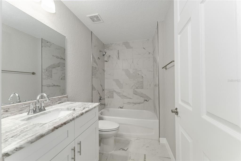 На продажу: $269,000 (3 спален, 2 ванн, 1475 Квадратных фут)