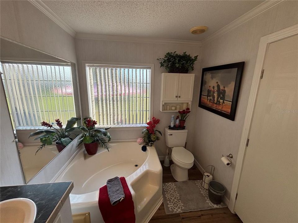 待售: $259,000 (4 贝兹, 3 浴室, 1248 平方英尺)