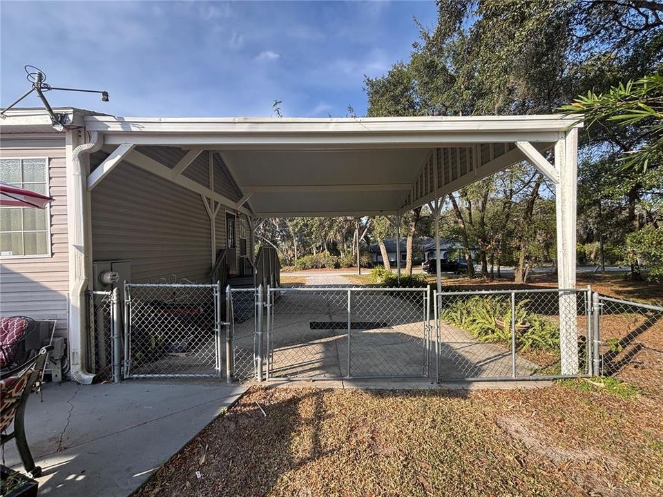 待售: $259,000 (4 贝兹, 3 浴室, 1248 平方英尺)