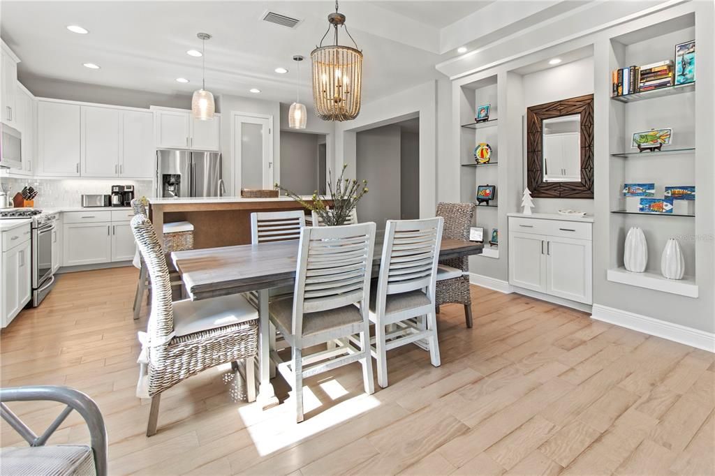 На продажу: $438,900 (2 спален, 2 ванн, 1634 Квадратных фут)