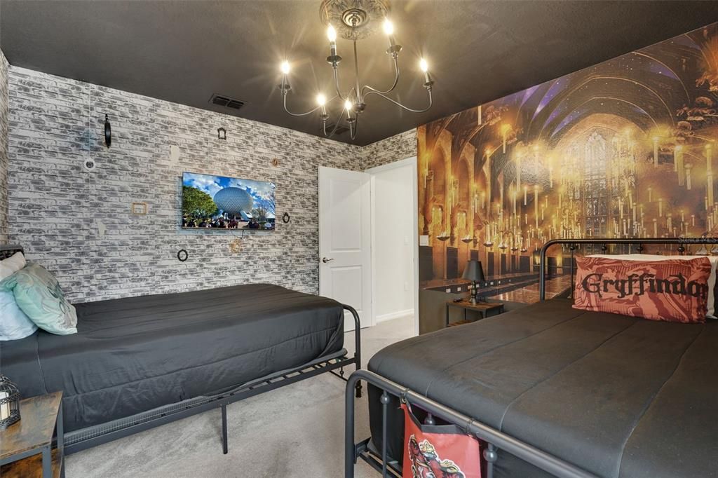 En Venta: $620,000 (6 camas, 4 baños, 3117 Pies cuadrados)