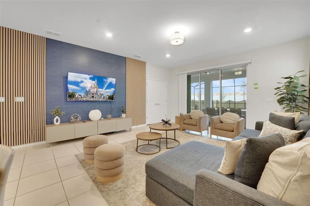 En Venta: $620,000 (6 camas, 4 baños, 3117 Pies cuadrados)