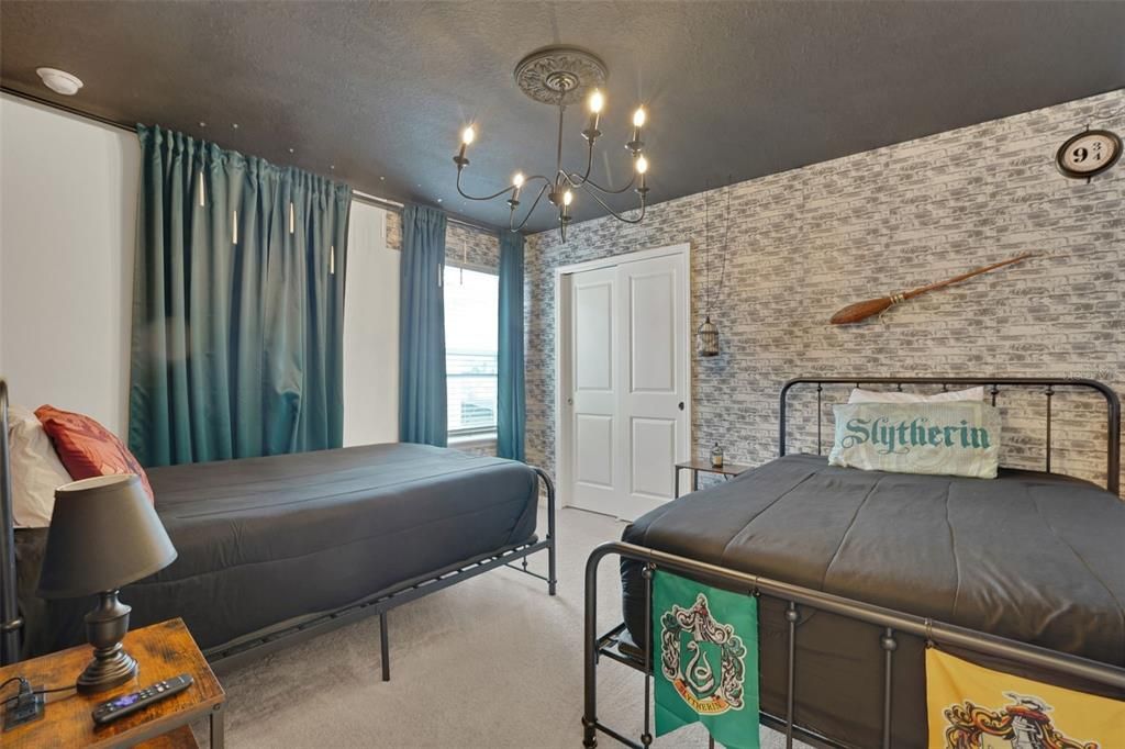 En Venta: $620,000 (6 camas, 4 baños, 3117 Pies cuadrados)