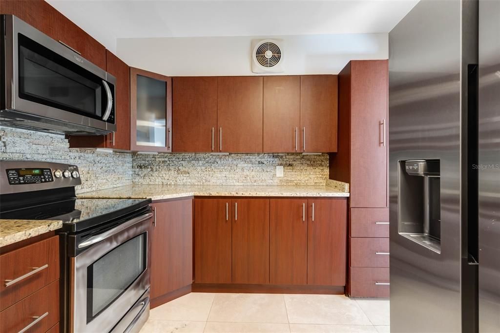 待售: $685,000 (3 贝兹, 3 浴室, 1460 平方英尺)