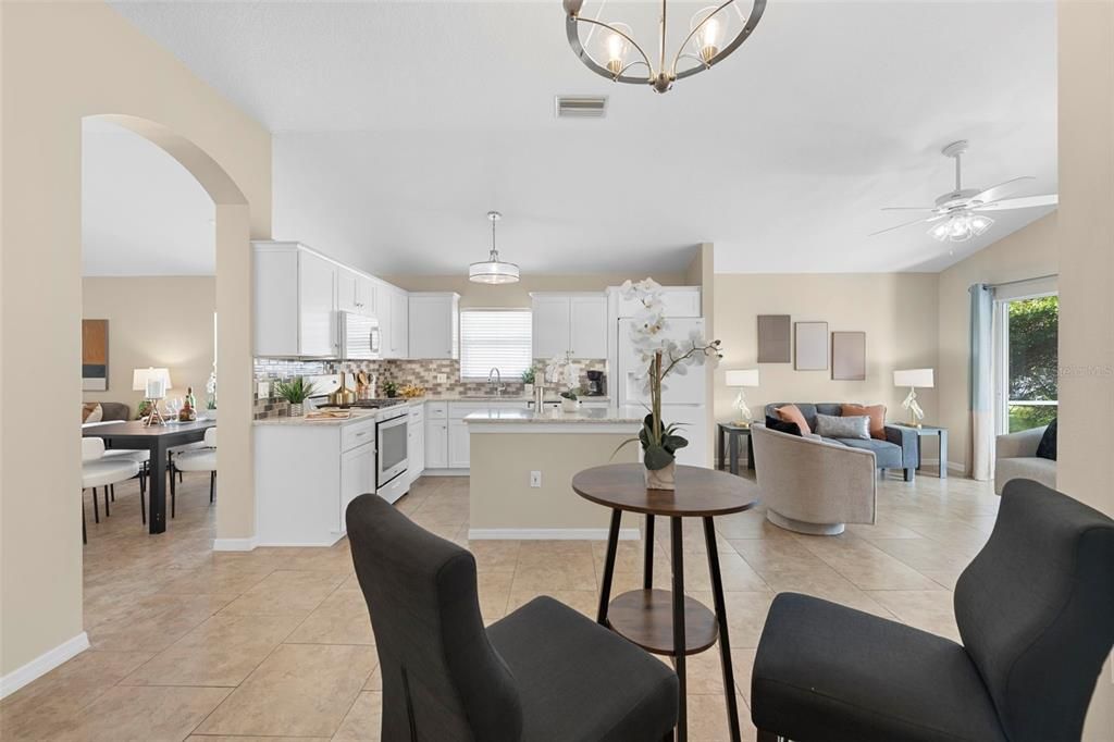 For Sale: $399,900 (3 beds, 2 baths, 1394 Square Feet)