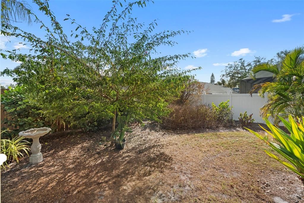 For Sale: $399,900 (3 beds, 2 baths, 1394 Square Feet)