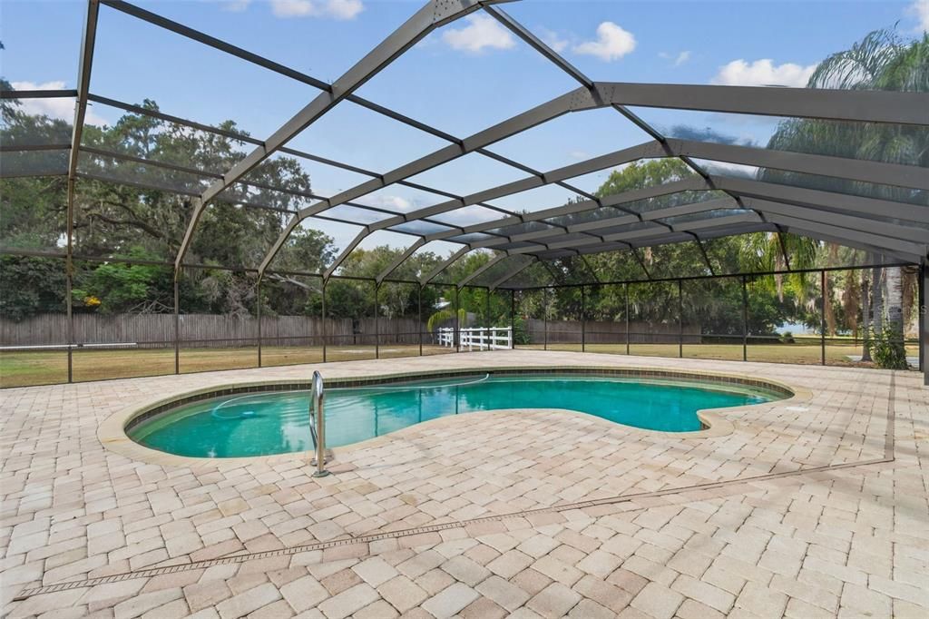 For Sale: $867,000 (3 beds, 3 baths, 3187 Square Feet)