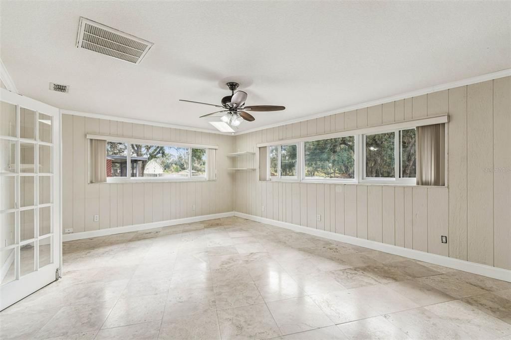 For Sale: $867,000 (3 beds, 3 baths, 3187 Square Feet)