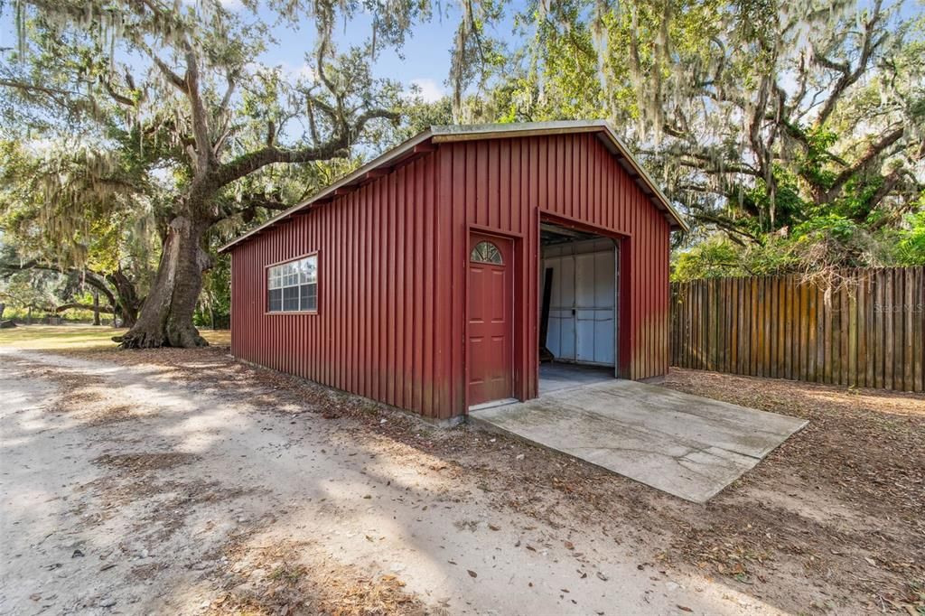 For Sale: $867,000 (3 beds, 3 baths, 3187 Square Feet)