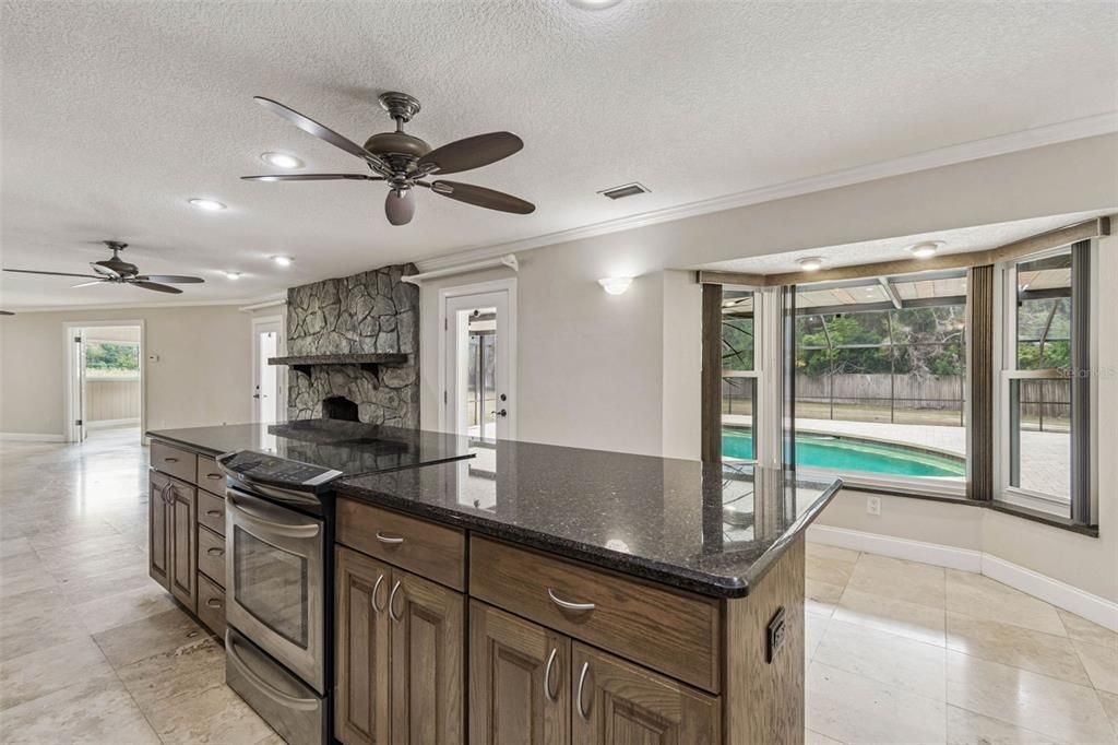 For Sale: $867,000 (3 beds, 3 baths, 3187 Square Feet)