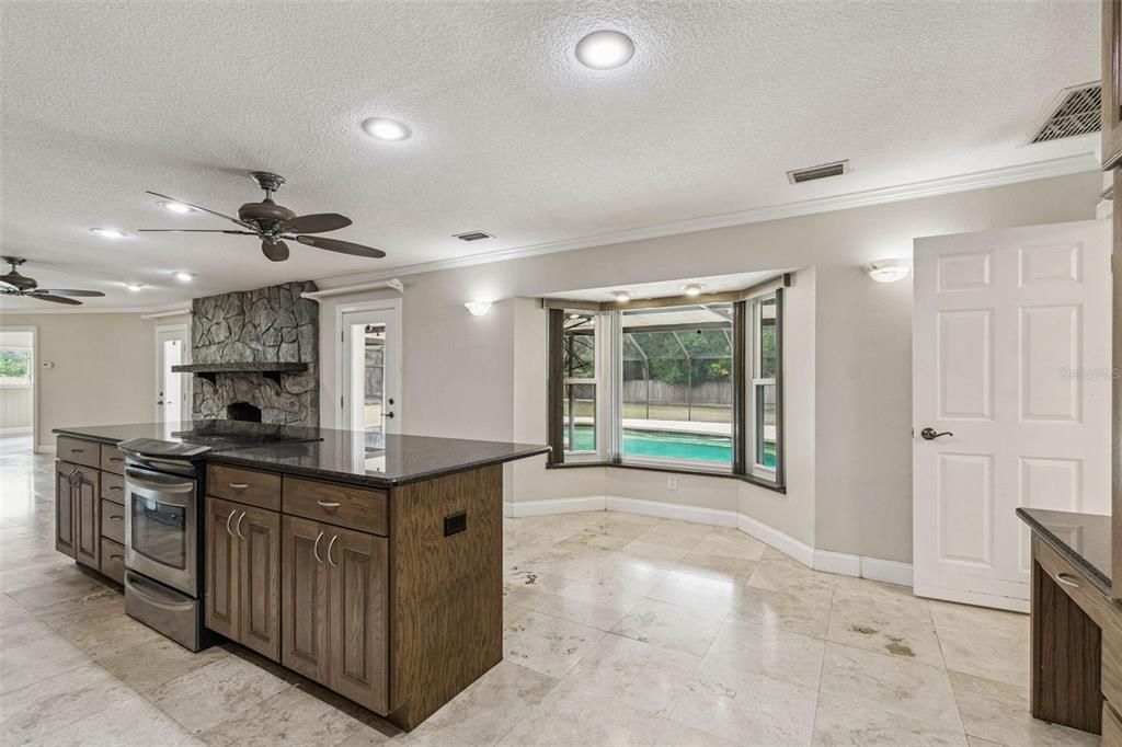 For Sale: $867,000 (3 beds, 3 baths, 3187 Square Feet)