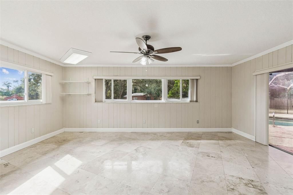 For Sale: $867,000 (3 beds, 3 baths, 3187 Square Feet)