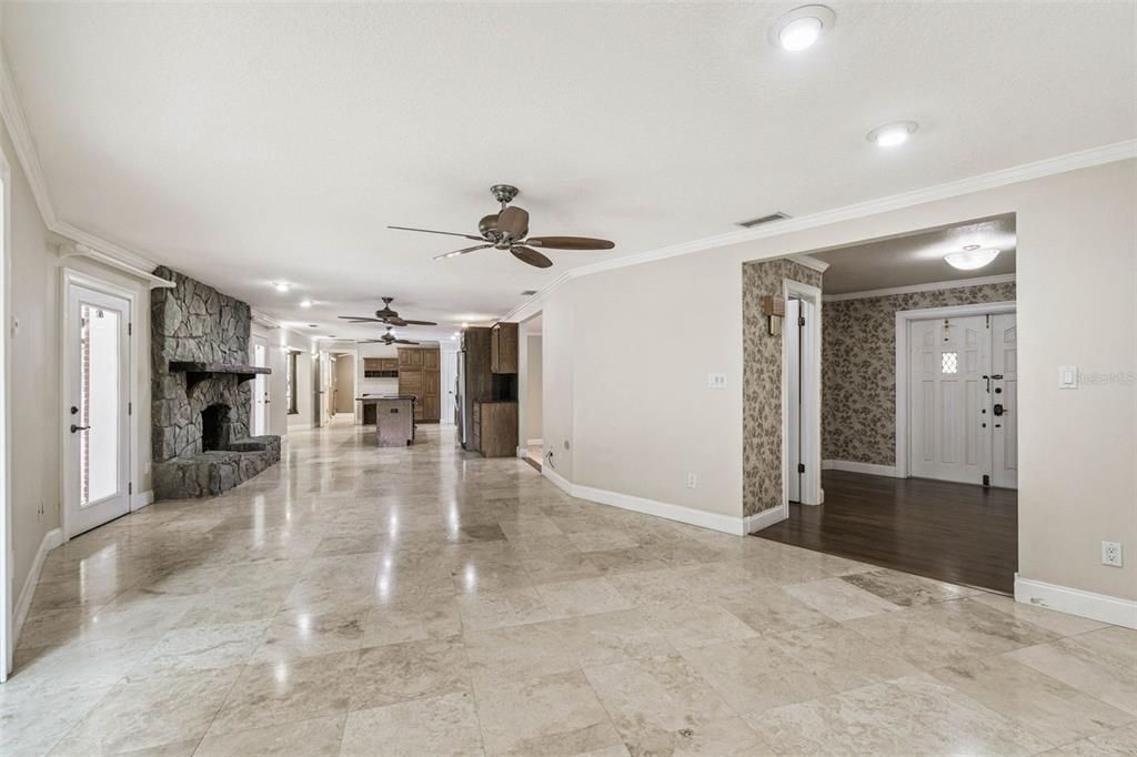 For Sale: $867,000 (3 beds, 3 baths, 3187 Square Feet)