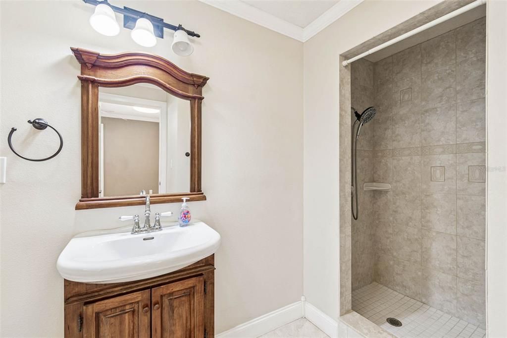 For Sale: $867,000 (3 beds, 3 baths, 3187 Square Feet)