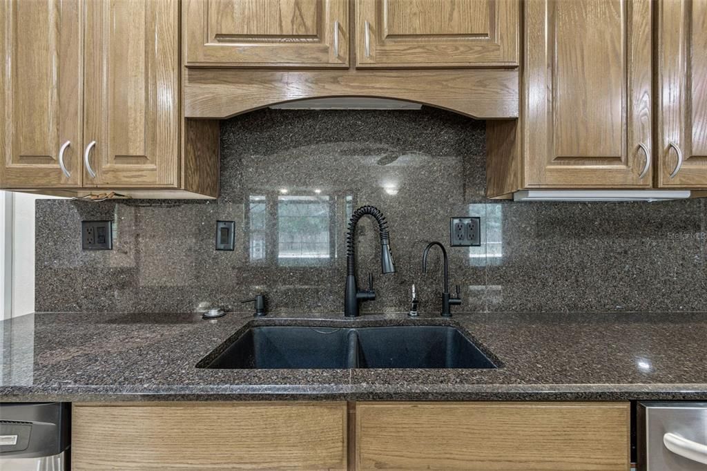 For Sale: $867,000 (3 beds, 3 baths, 3187 Square Feet)