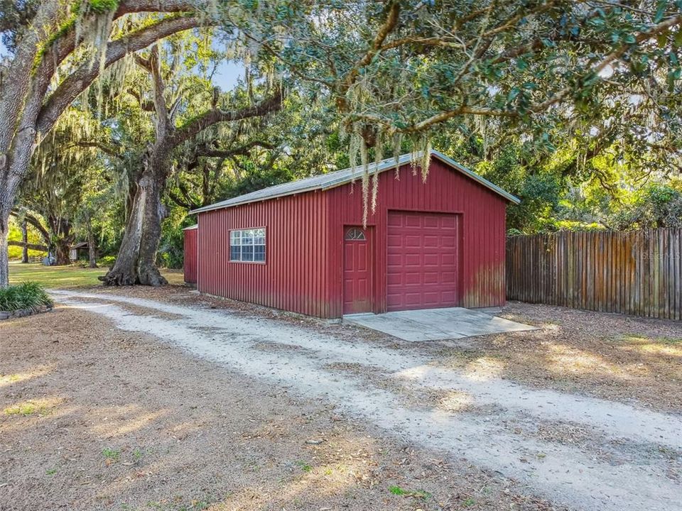For Sale: $867,000 (3 beds, 3 baths, 3187 Square Feet)