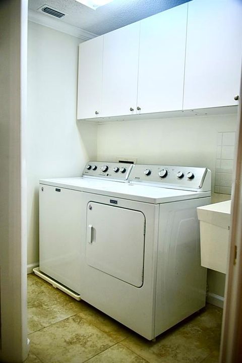 For Rent: $3,500 (4 beds, 3 baths, 2386 Square Feet)