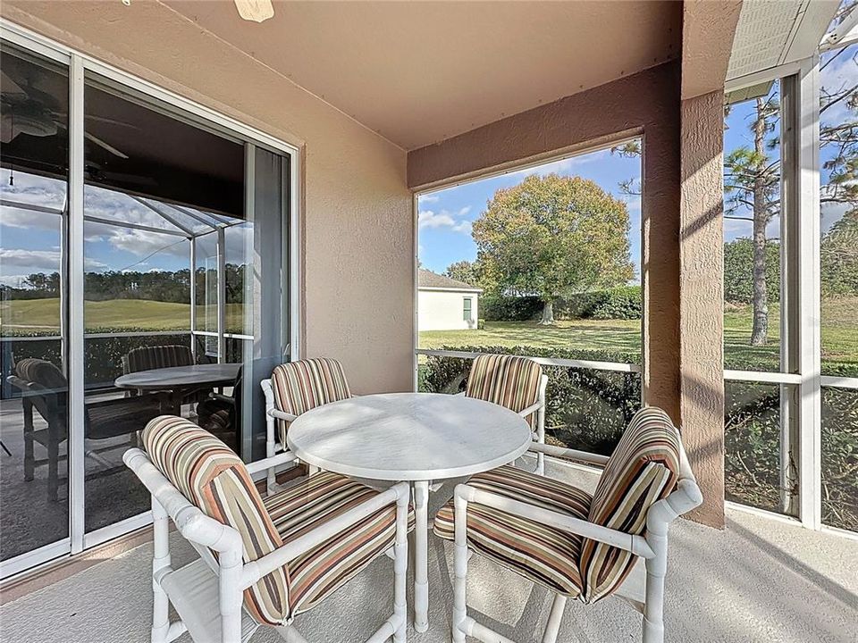 For Sale: $425,000 (2 beds, 2 baths, 1930 Square Feet)