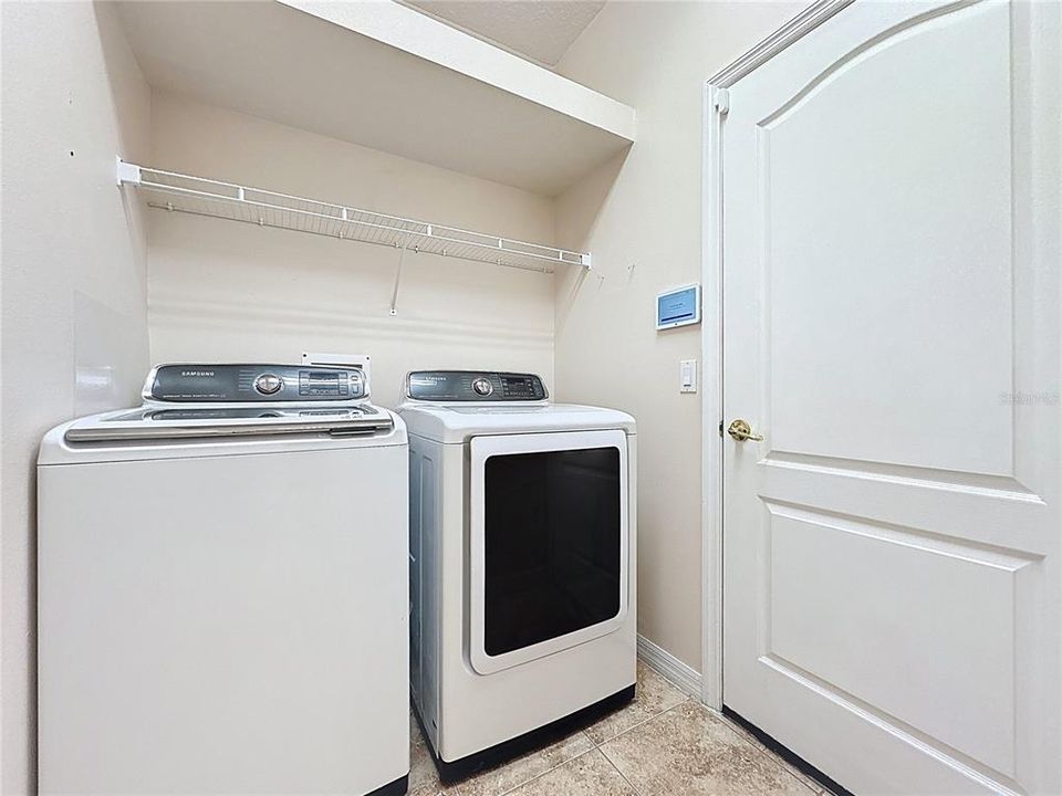 For Sale: $425,000 (2 beds, 2 baths, 1930 Square Feet)