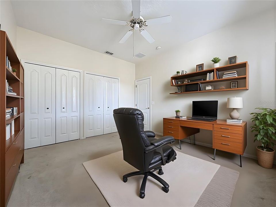 For Sale: $425,000 (2 beds, 2 baths, 1930 Square Feet)