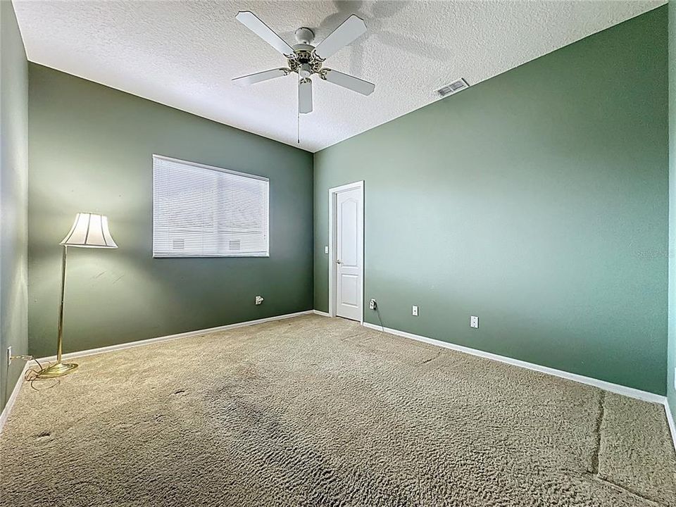 For Sale: $425,000 (2 beds, 2 baths, 1930 Square Feet)