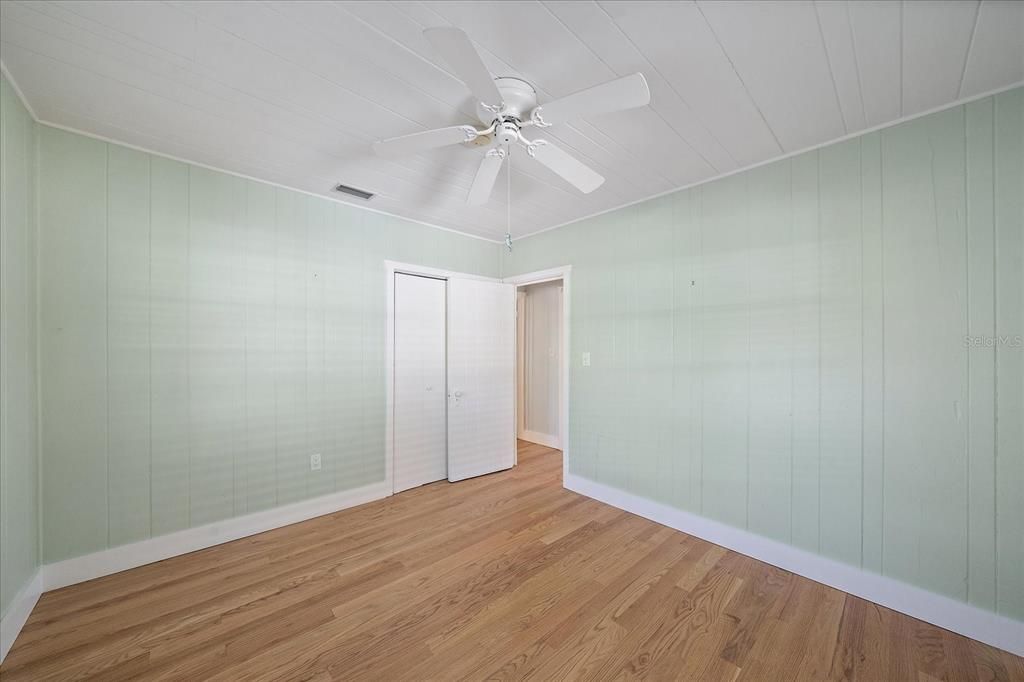 For Sale: $1,190,000 (2 beds, 2 baths, 1180 Square Feet)