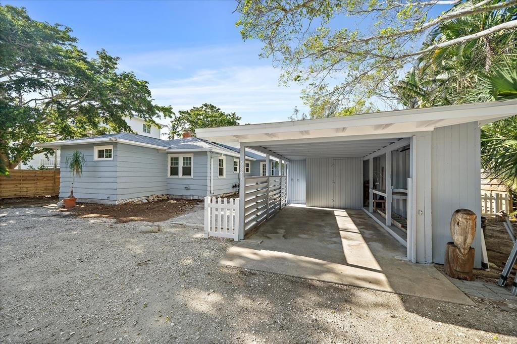 For Sale: $1,190,000 (2 beds, 2 baths, 1180 Square Feet)