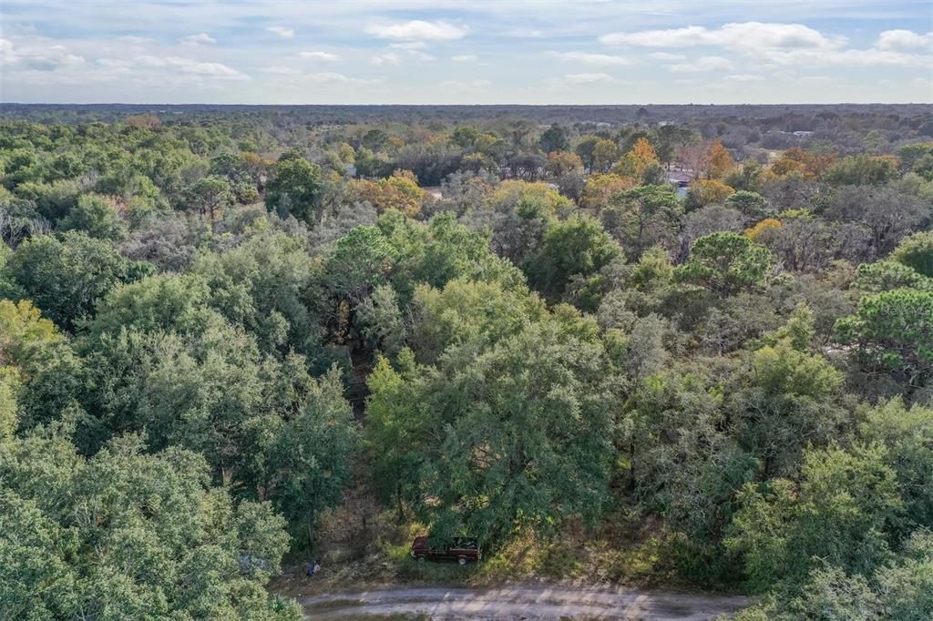 На продажу: $799,000 (1.39 acres)