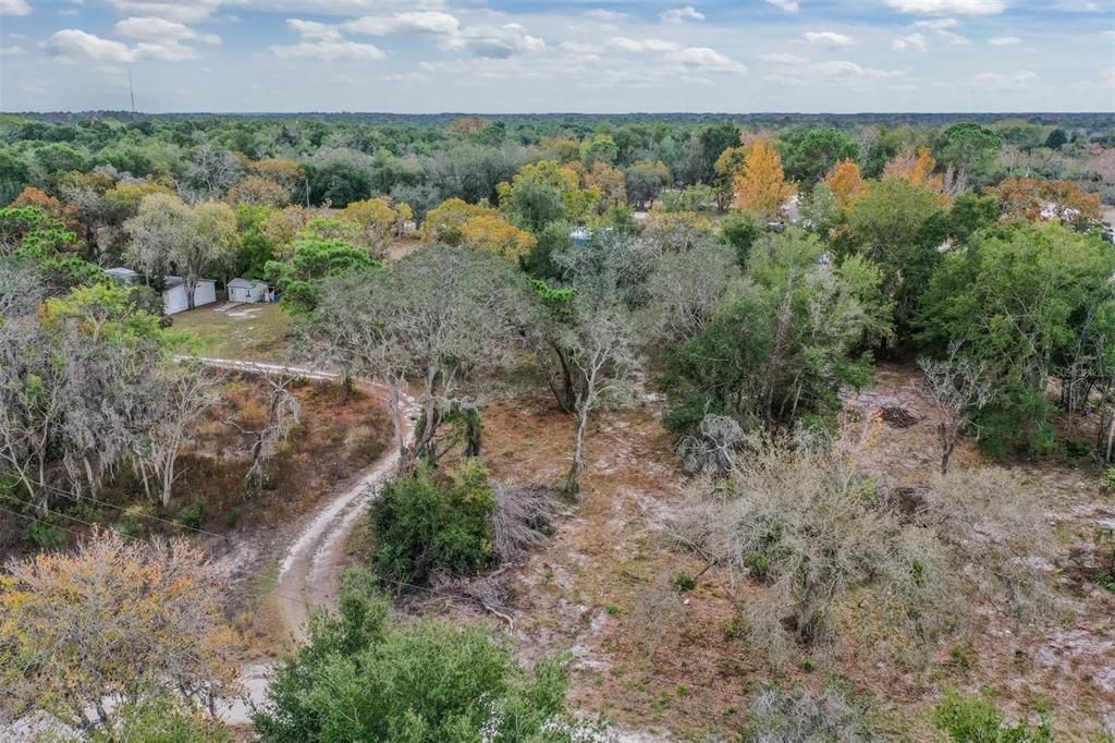 На продажу: $799,000 (1.39 acres)