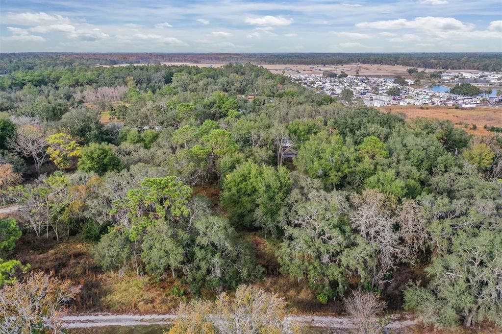 На продажу: $799,000 (1.39 acres)