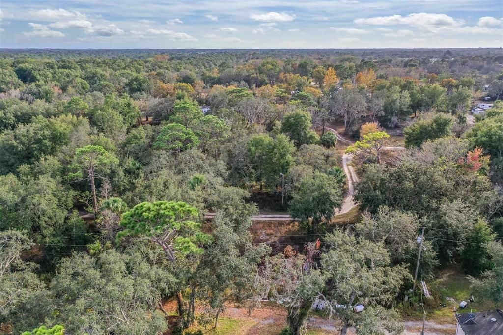 На продажу: $799,000 (1.39 acres)