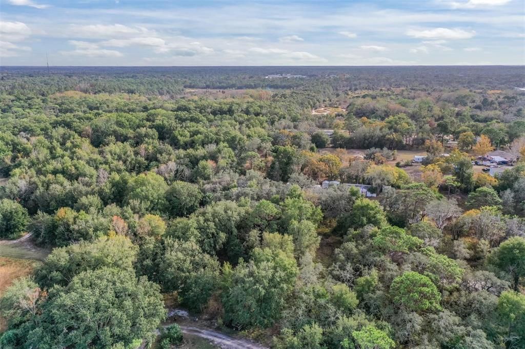 На продажу: $799,000 (1.39 acres)