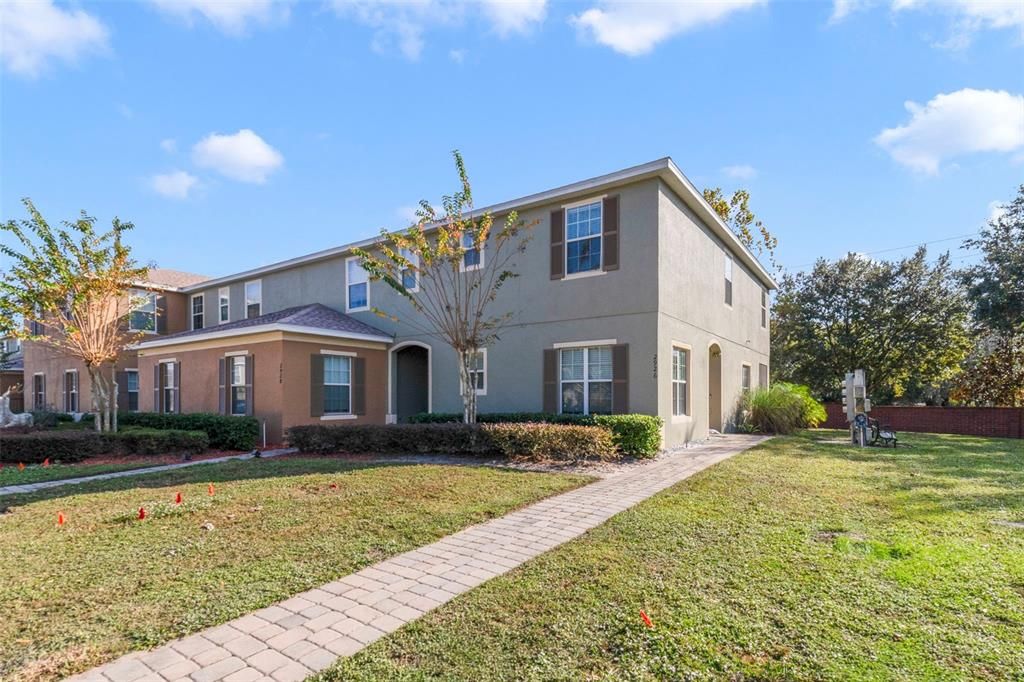 En Venta: $245,000 (3 camas, 2 baños, 1600 Pies cuadrados)