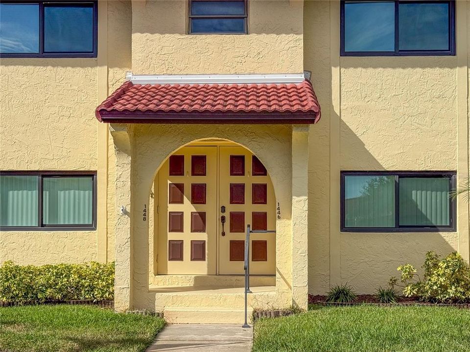 En Venta: $269,900 (2 camas, 2 baños, 1369 Pies cuadrados)