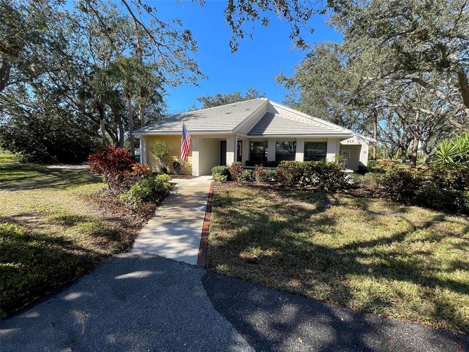 En Venta: $269,900 (2 camas, 2 baños, 1743 Pies cuadrados)