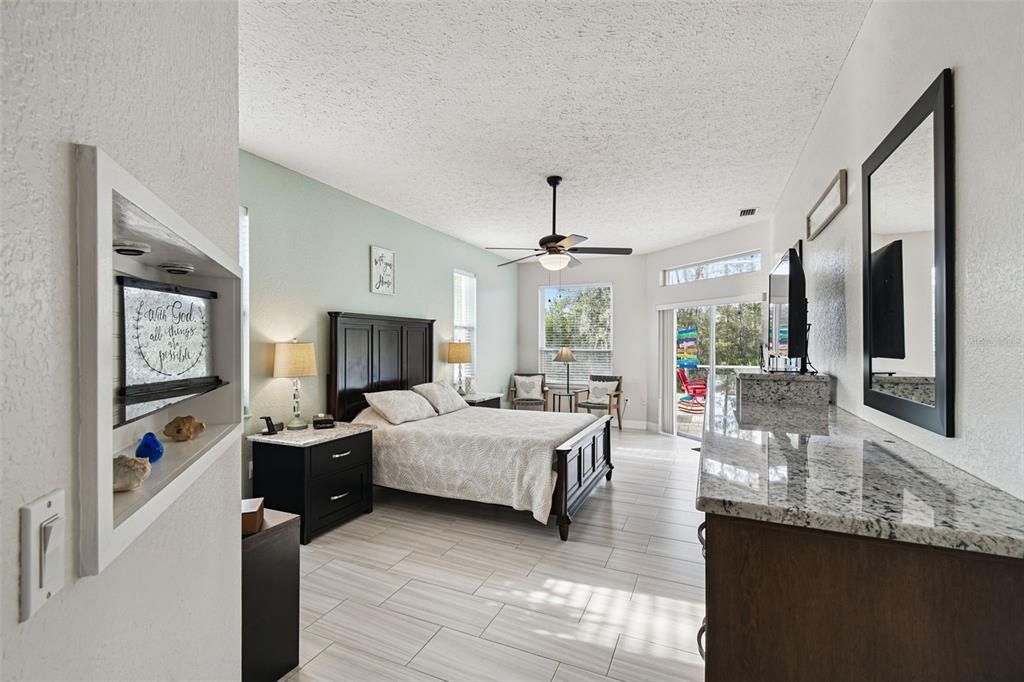 En Venta: $489,000 (3 camas, 2 baños, 2123 Pies cuadrados)