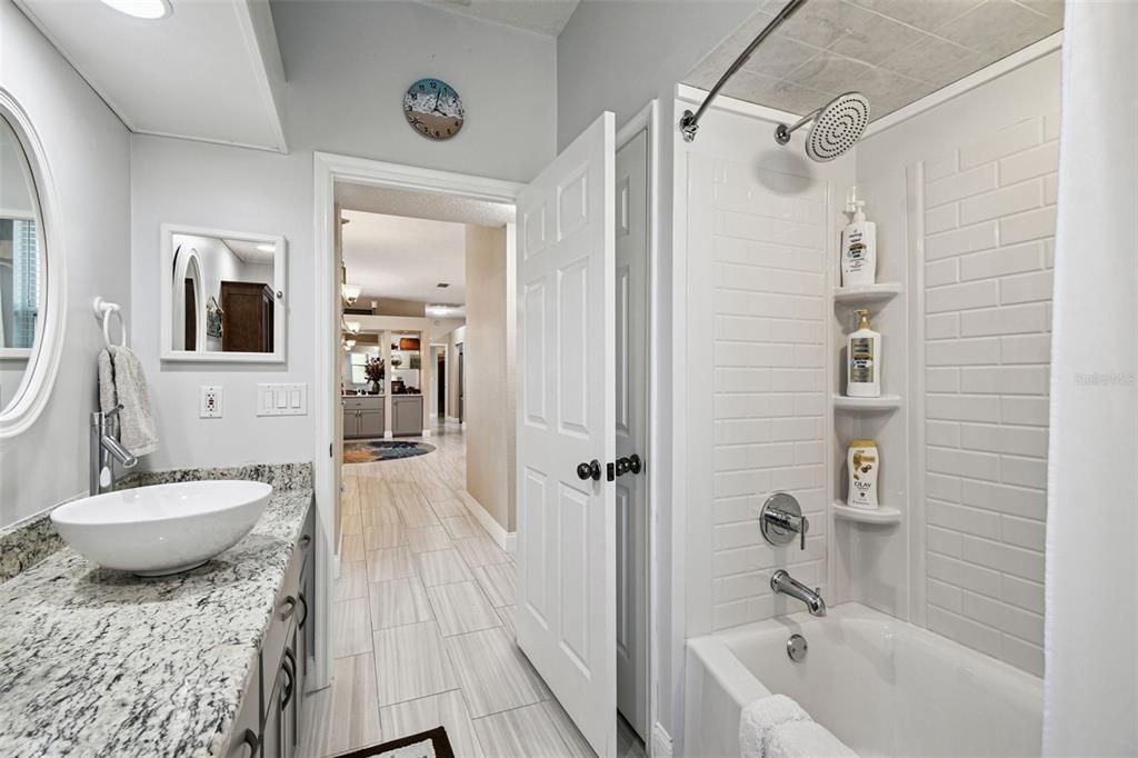 En Venta: $489,000 (3 camas, 2 baños, 2123 Pies cuadrados)